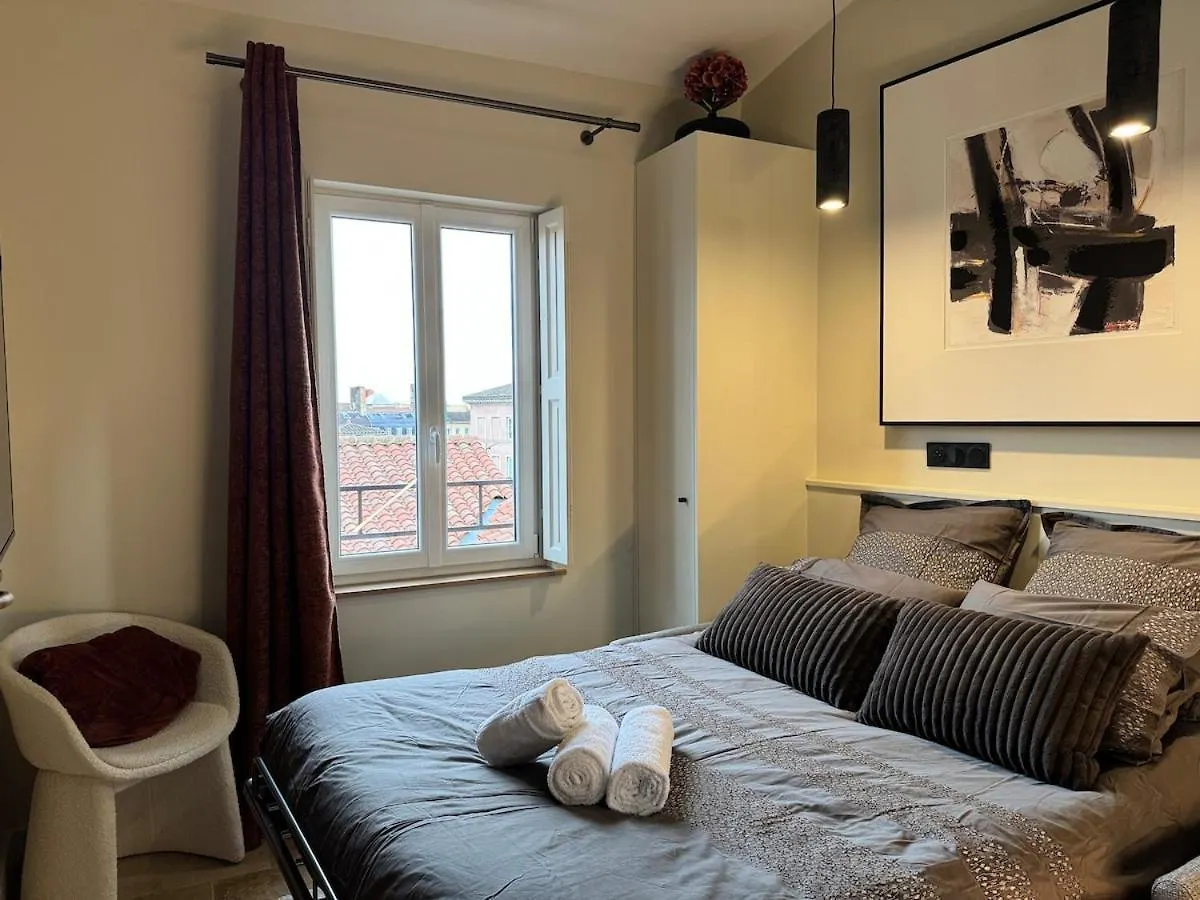 L Etoile Du Vieux Lyon Climatise Netflix 아파트 0*,  프랑스